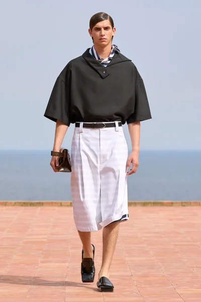 Look 42